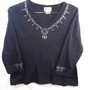 Pretty Rhinestone Trimmed Dream Catcher  V-Neck Bl